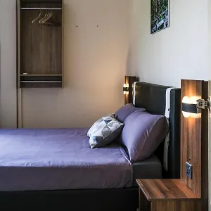 Lodge Step-in, Kota Kinabalu
