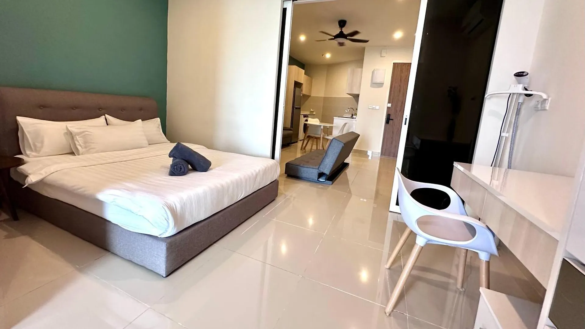 شقة Kota Kinabalu City Centre @ The Shore By Casa Yolo