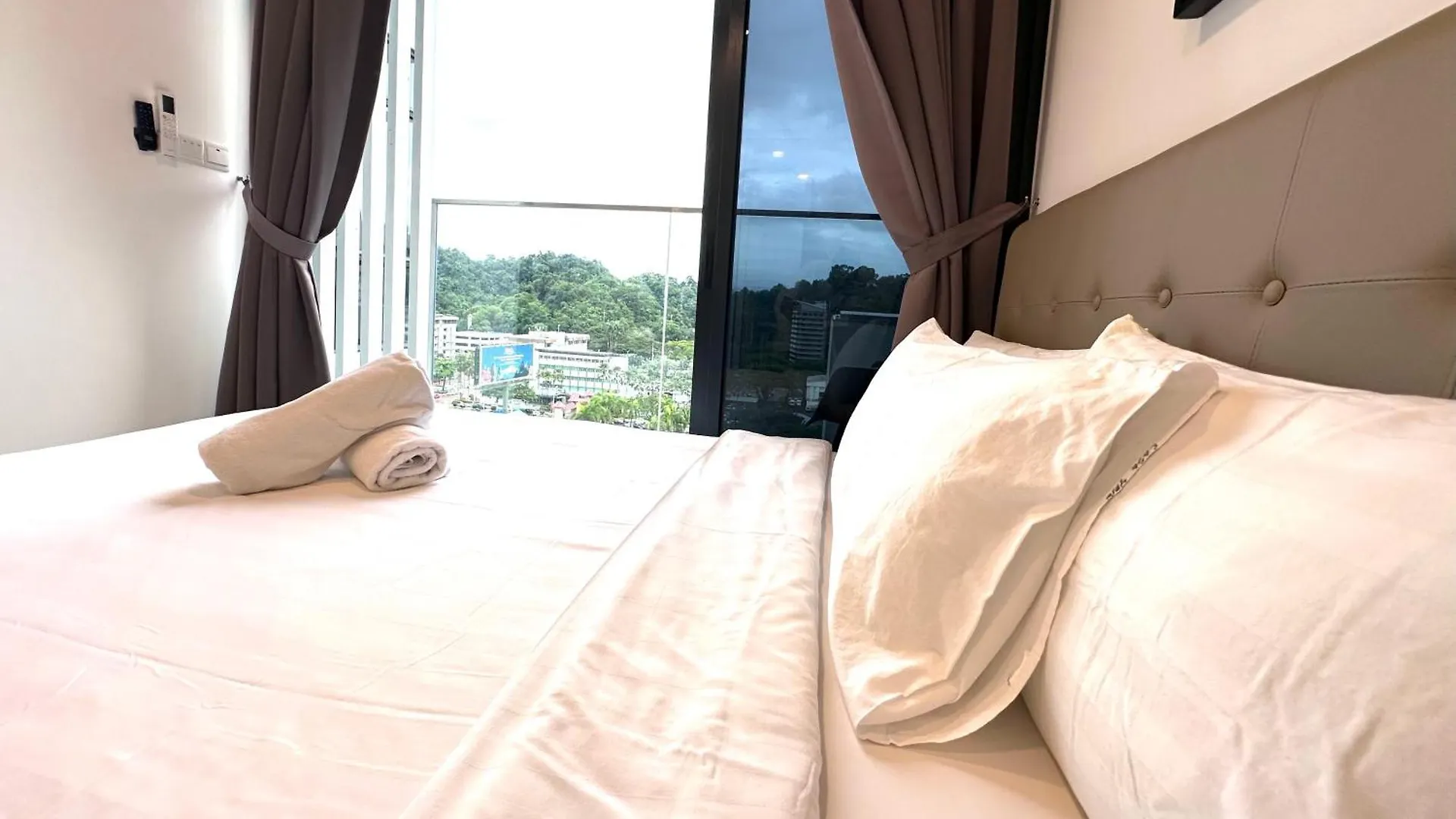 Kota Kinabalu City Centre @ The Shore By Casa Yolo شقة